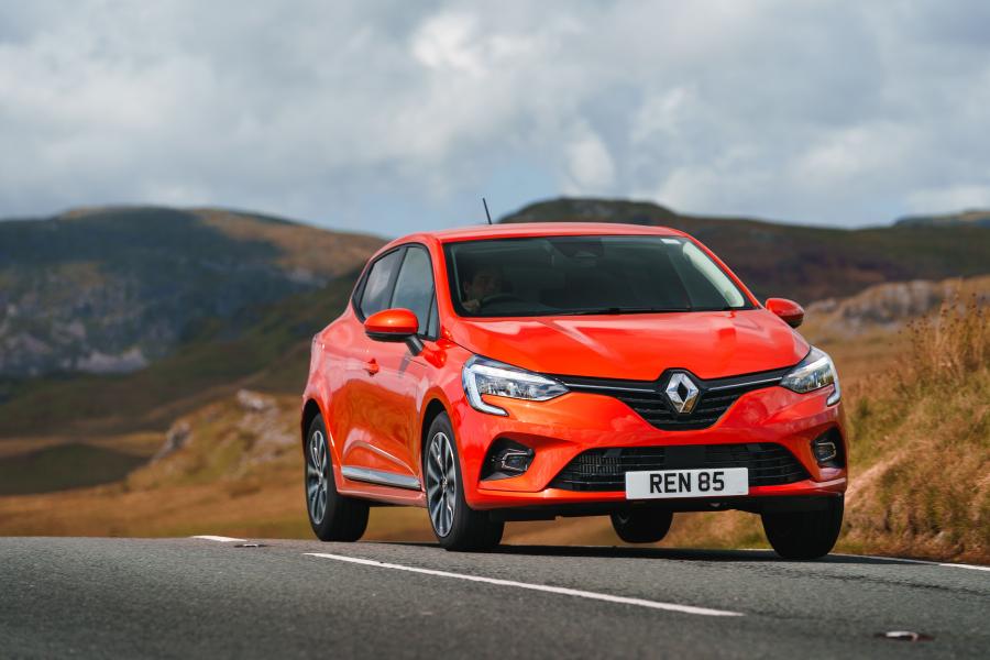  Renault Clio 2019 года  (UK) (фото 10 из 40)